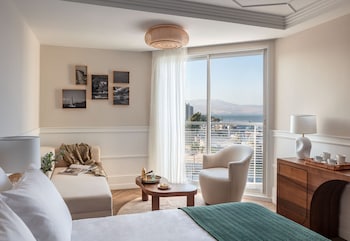Golan Room Lake View & Balcony
