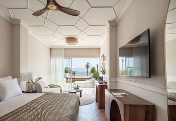 Garden Room With Jacuzzi
