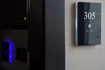 Superior Room, 2 Twin Beds, Non Smoking