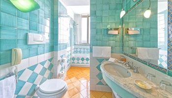 Superior Double or Twin Room, Sea View