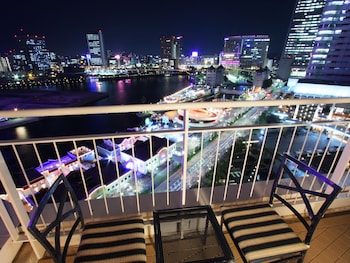 Bay Club Floor Twin Park View, Non Smoking