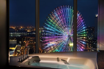 (High Floor)Yokohama Floor Luxury Ocean Twin Bay View, Non-Smoking