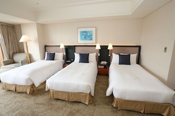 Luxury Triple Park View, Non-Smoking (bed size 97cm)