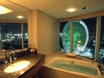 (High Floor)Yokohama Floor Luxury Triple Park View, Non-Smoking