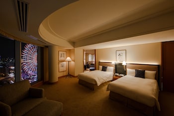 Grand Corner Suite Bay View, Non-Smoking 92.6sqm