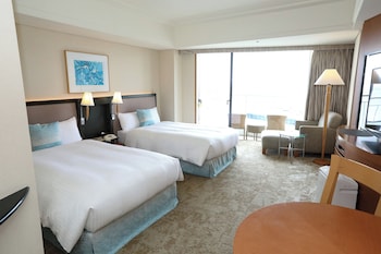 (High Floor)Yokohama Floor Luxury Ocean Twin Bay View, Non-Smoking