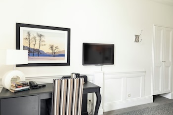 Single Room (Compact)