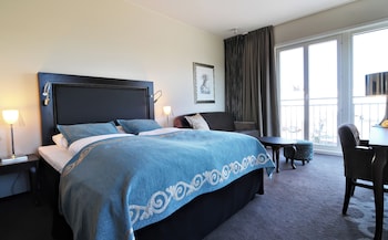 Standard Double Room, Non Smoking (with Sofa Bed)