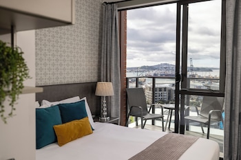 Studio Executive Apartment