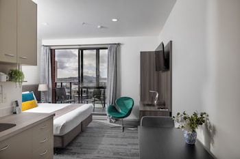 Studio Executive Apartment