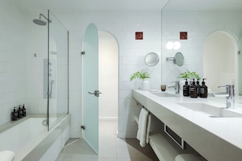 Elegant Suite