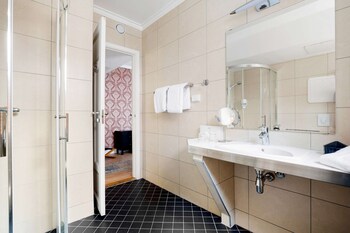 Superior Room, 2 Twin Beds, Non Smoking