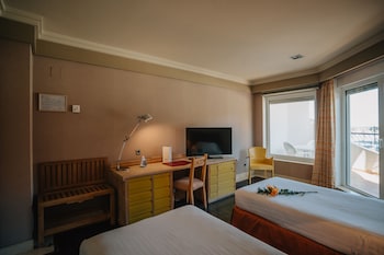 Double Room, Partial Sea View