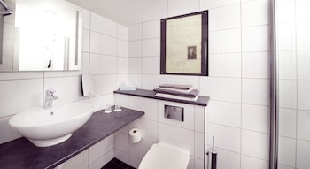 Single Room (Compact)