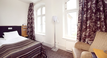 Room, 1 Double Bed (Compact)