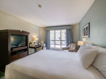 Standard Room, 1 Queen Bed