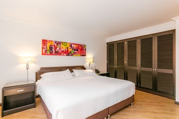 Business Room, 1 King Bed, Kitchen