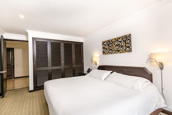 Business Room, 1 King Bed, Kitchen