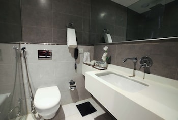 Business Room, 1 Double Bed, Non Smoking (with Extra Bed)