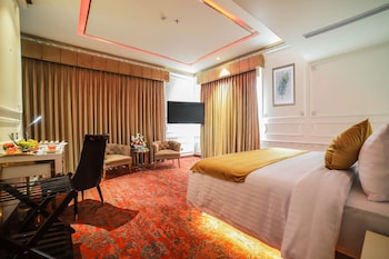 Executive Room, 1 Double Bed, Non Smoking (with Extra Bed)