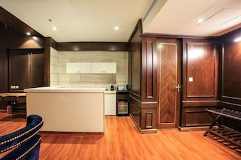 Premier Room, 1 Double Bed, Non Smoking (with Extra Bed)