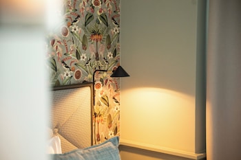 Single Room (Compact)