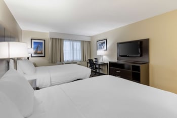 Standard Room, 2 Queen Beds, Non Smoking