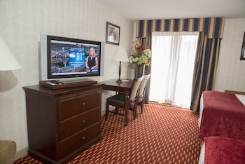 Standard Room, 2 Queen Beds, Non Smoking