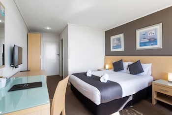 Ocean view Queen Room