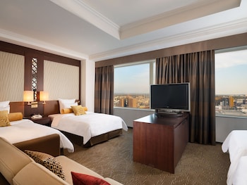 Standard Room, Multiple Beds (High Floor)