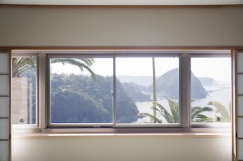 Ocean View Standard Twin, Non Smoking