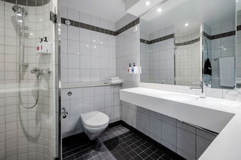 Standard Twin Room, 2 Twin Beds, Non Smoking (Compact)