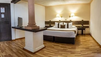 Suite, 1 King Bed (Master)