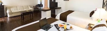 Suite, 2 Double Beds (Master)