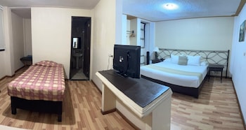 Junior Suite, 1 King Bed