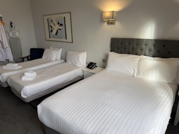 Executive Room, Multiple Beds, Non Smoking
