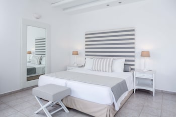 Suite, Sea View