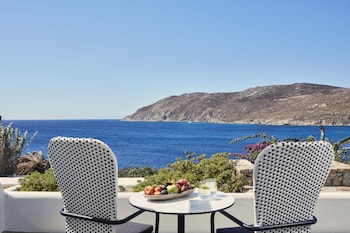 Honeymoon Suite, Sea View (With Outdoor Jacuzzi)