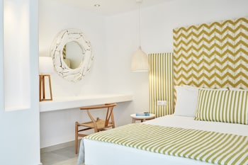 Deluxe Suite, Sea View (With Indoor Jacuzzi)