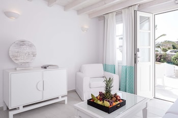 Suite, Sea View