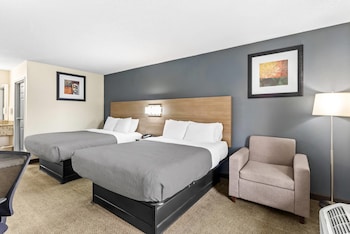 Standard Room, 2 Queen Beds, Smoking