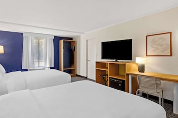Room, 2 Queen Beds