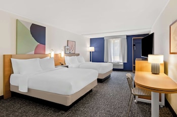 Room, 2 Queen Beds