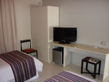 Standard Room, 2 Twin Beds