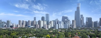 Deluxe Studio, 2 Twin Beds, City View