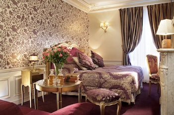 Privilege Room