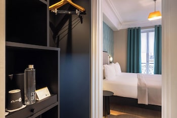 Prestige Room