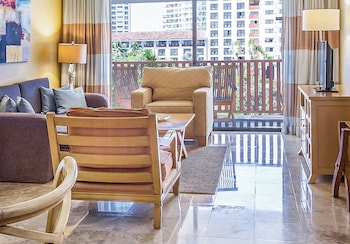 Premium Suite, Garden View (Junior)