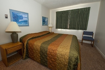 Condo, 3 Bedrooms