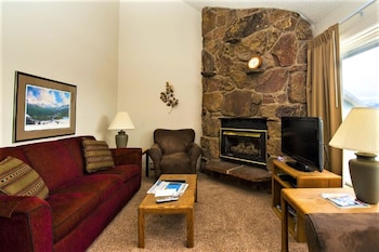 Condo, 3 Bedrooms